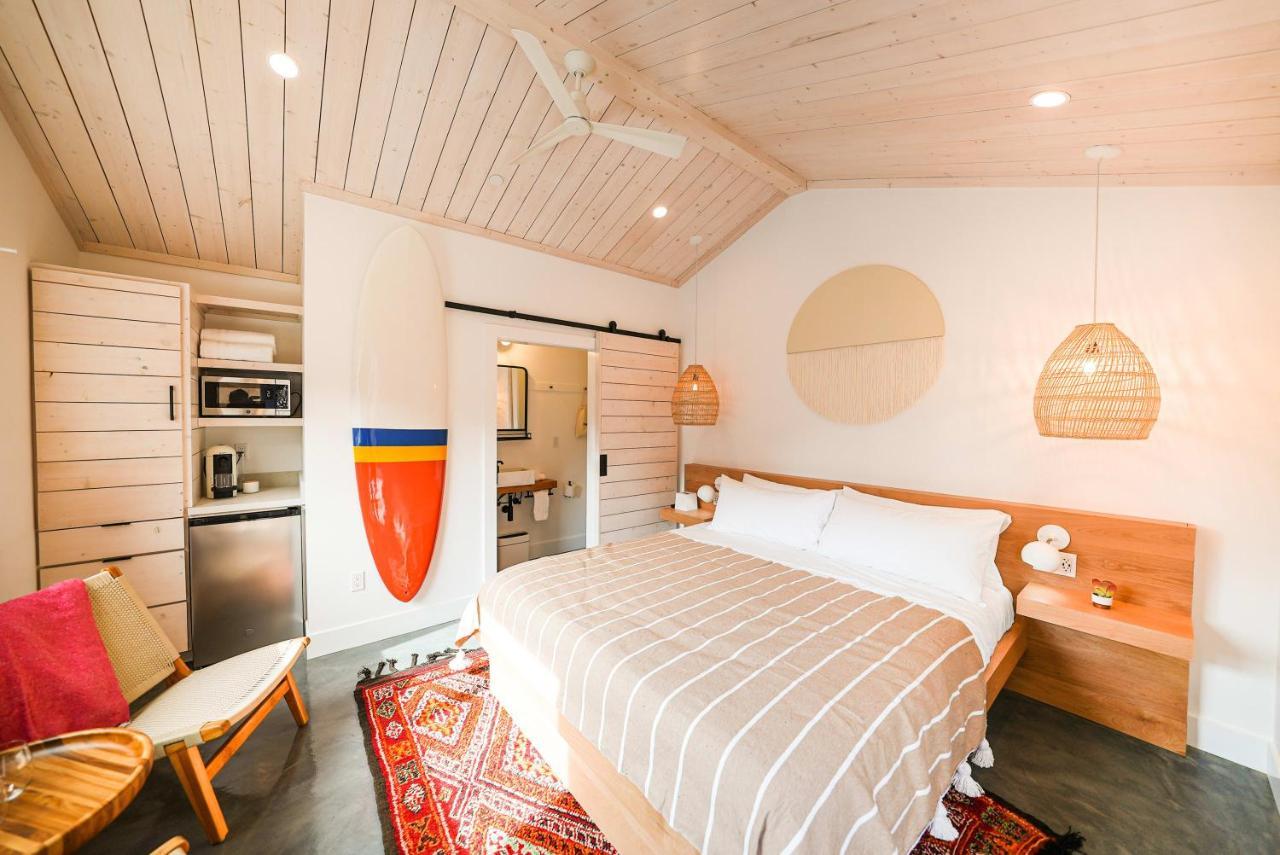 Funboard Room Includes King Bed And Mini Kitchenette スティンソン・ビーチ エクステリア 写真